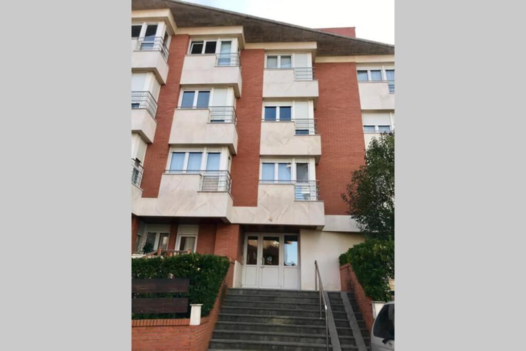 Piso Algorta+Wifi Gratis+Parking.Cerca De Bilbao. 格乔 外观 照片